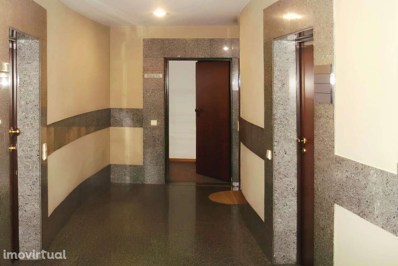 Escritório, clínica ou advogados . Excelente . CM Maia e Fórum metro - Grande imagem: 3/15