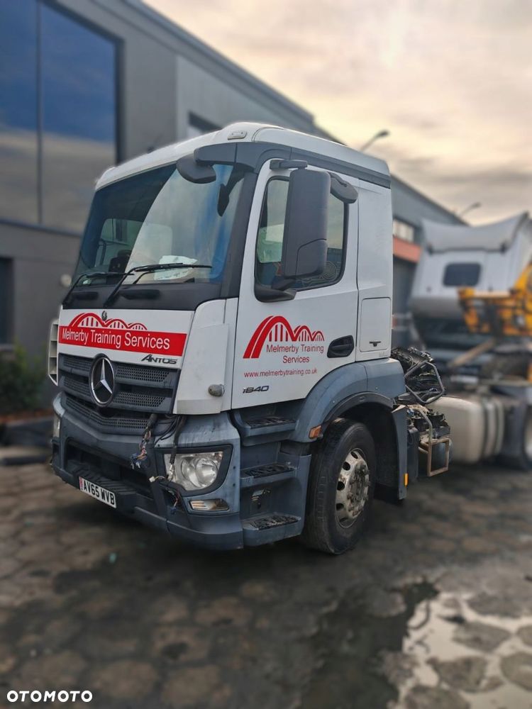 KABINA BETONIARKA MERCEDES ACTROS / ANTOS / AROCS - 3