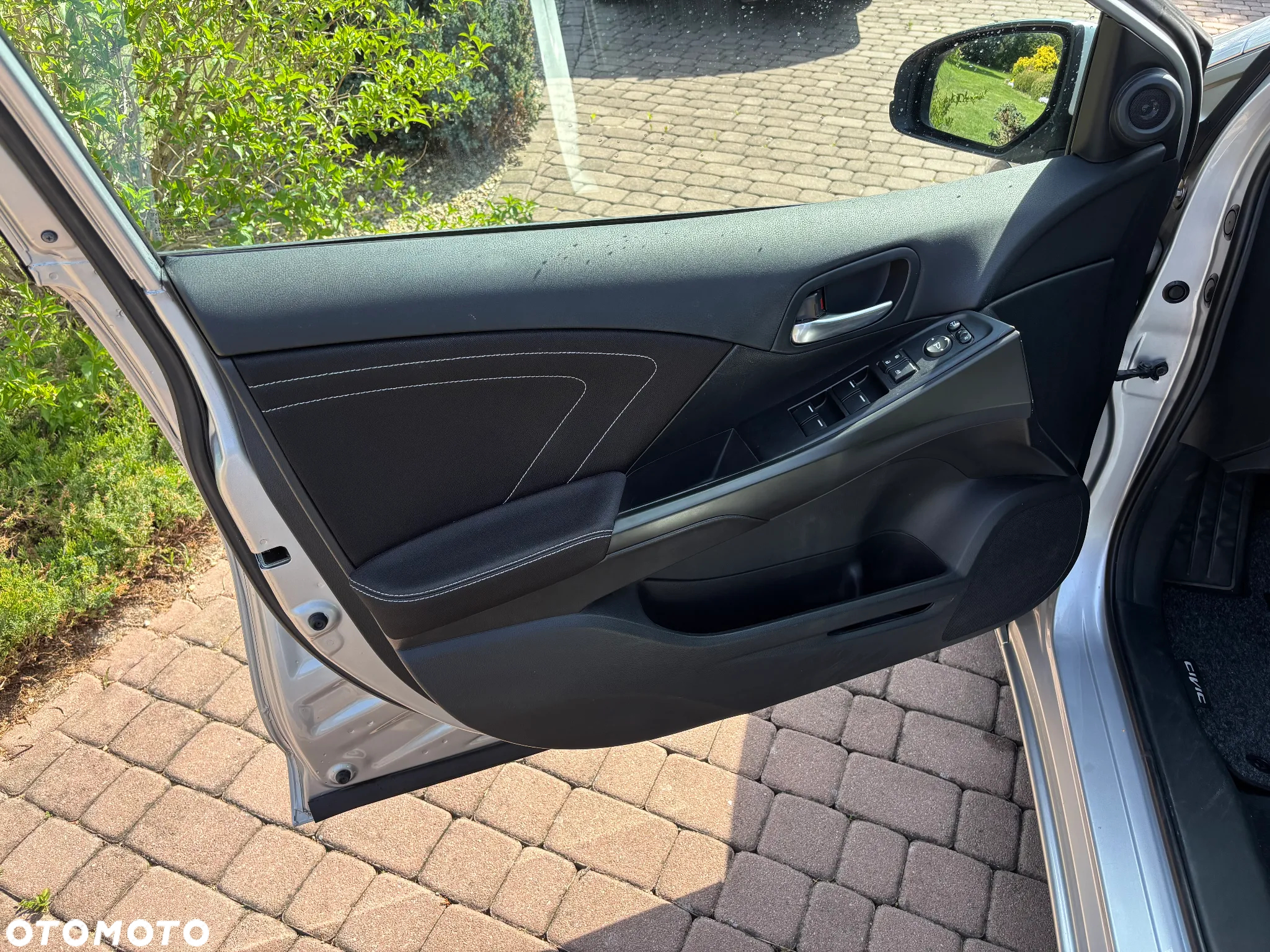 Honda Civic Tourer 1.8 i-VTEC Elegance - 10
