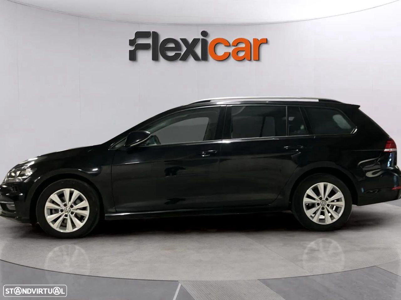 VW Golf Variant - 4