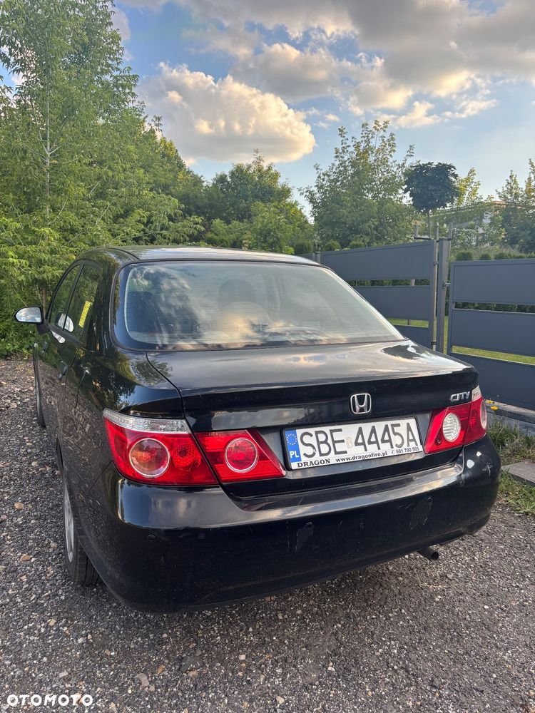 Honda City 1.4 Comfort - 2