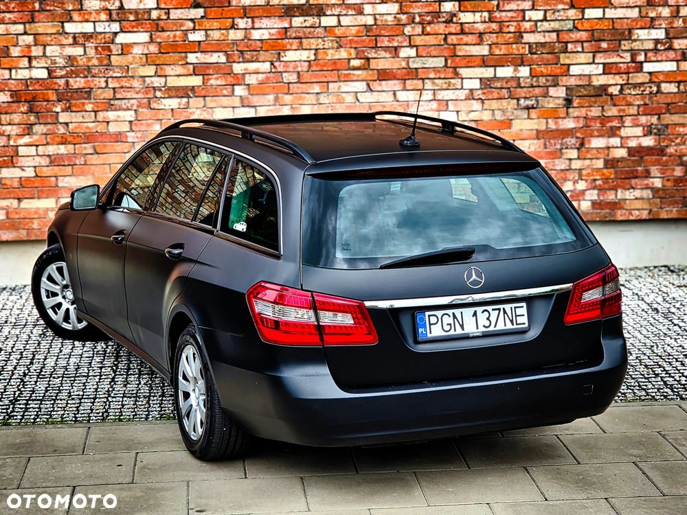 Mercedes-Benz Klasa E 200 CDI 7G-TRONIC Elegance - 2