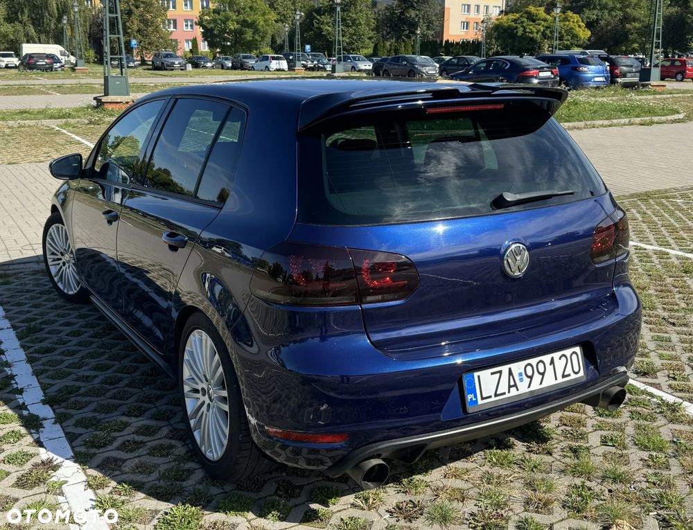 Volkswagen Golf 2.0 GTI - 13