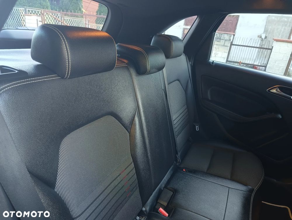 Mercedes-Benz Klasa B 180 CDI BlueEFFICIENCY Edition - 15