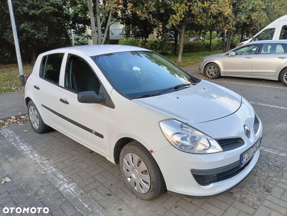 Renault Clio - 5