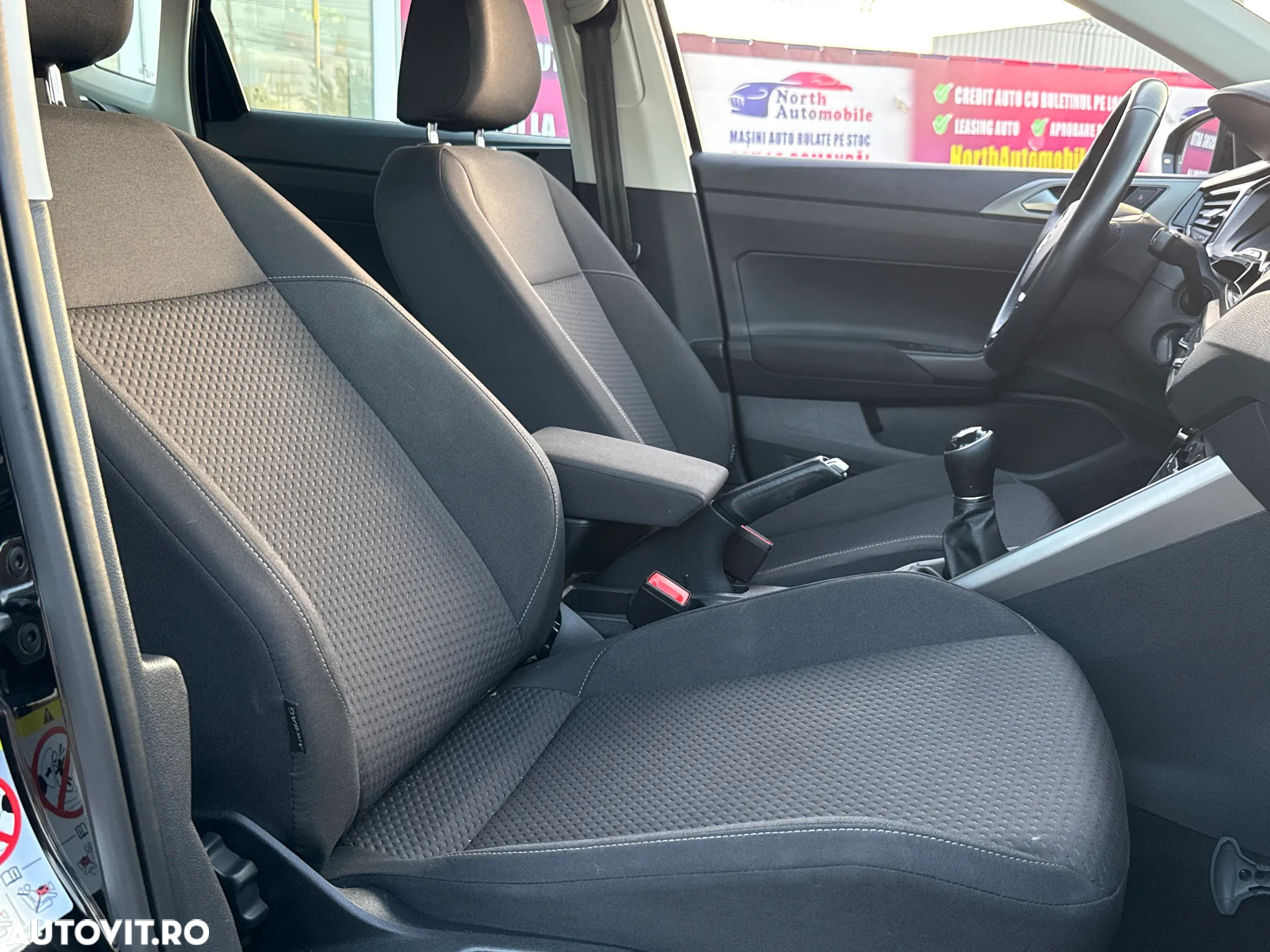 Volkswagen Polo 1.0 TSI Comfortline - 12