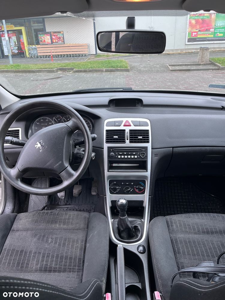 Peugeot 307 1.4 Trendy - 8