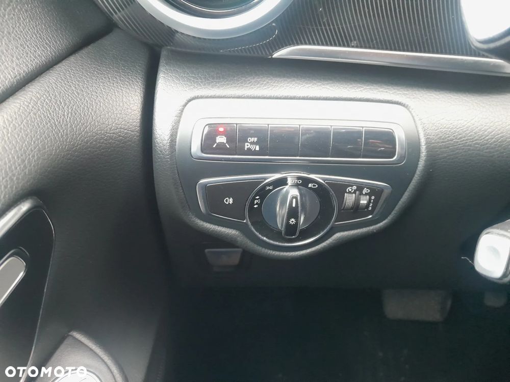 Mercedes-Benz Klasa V 250 d lang 7G-TRONIC SCORE - 18