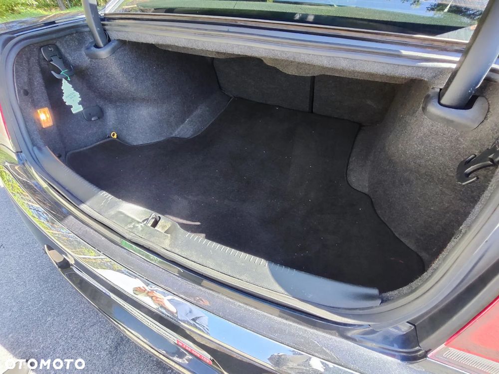 Chrysler 300C - 11