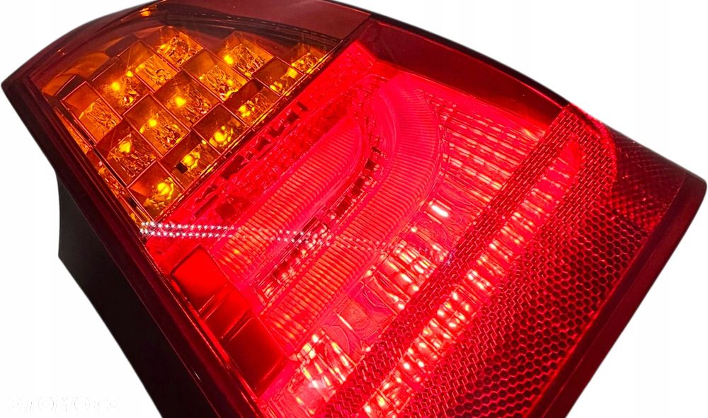 Bmw E91 Lci Lampa W Błotnik Prawy Tył Led Igła 4871738 7289432 Sprawdzona - 11