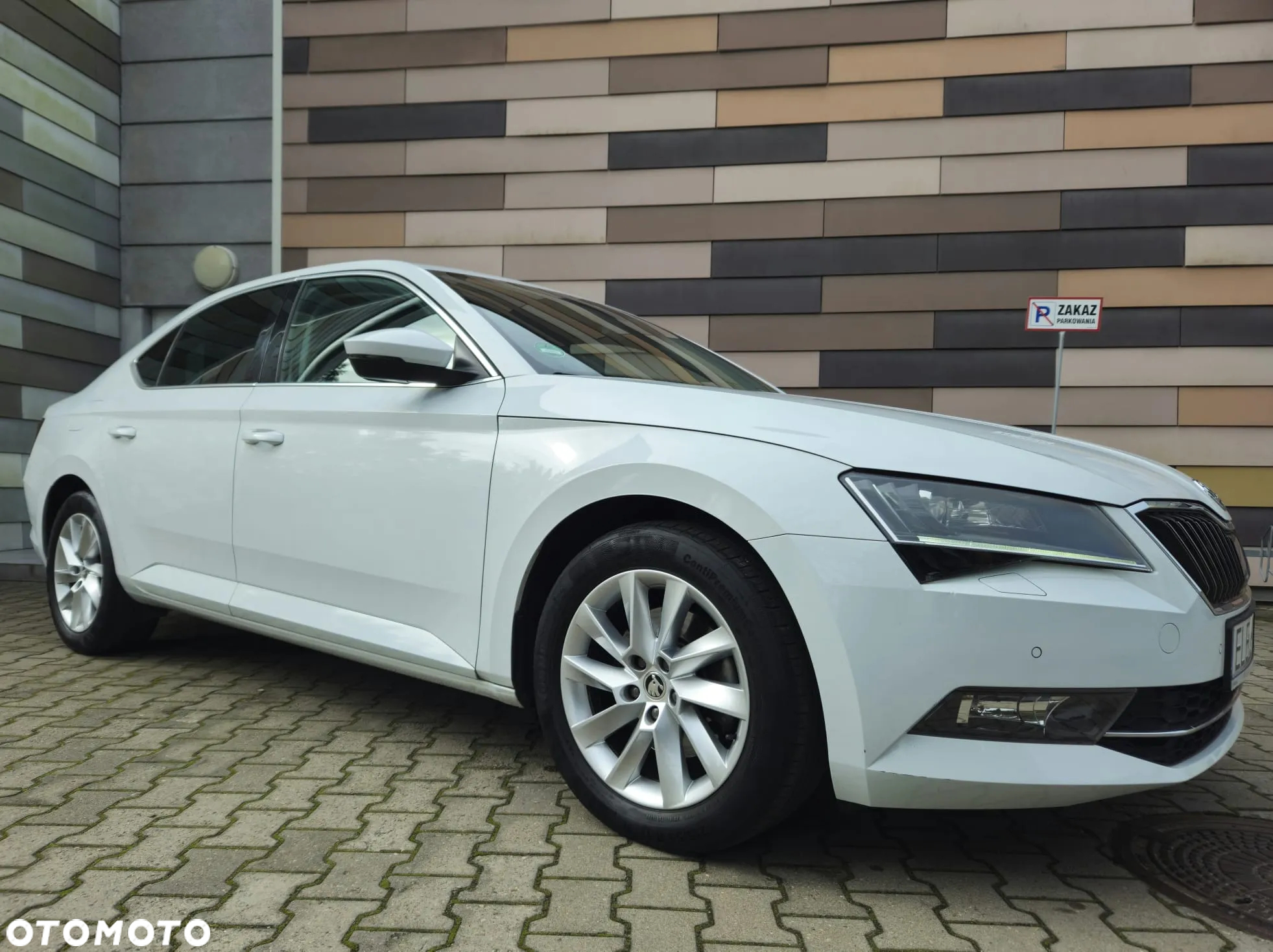 Skoda Superb 2.0 TDI 4x4 Style DSG - 6