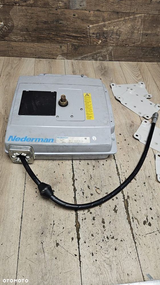 Profesjonalny Zwijacz do węża oleju NEDERMAN 884  10m 1/2" 75 Bar - 6