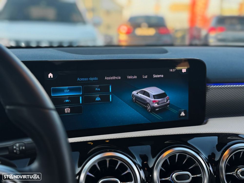 Mercedes-Benz A 250 - 25