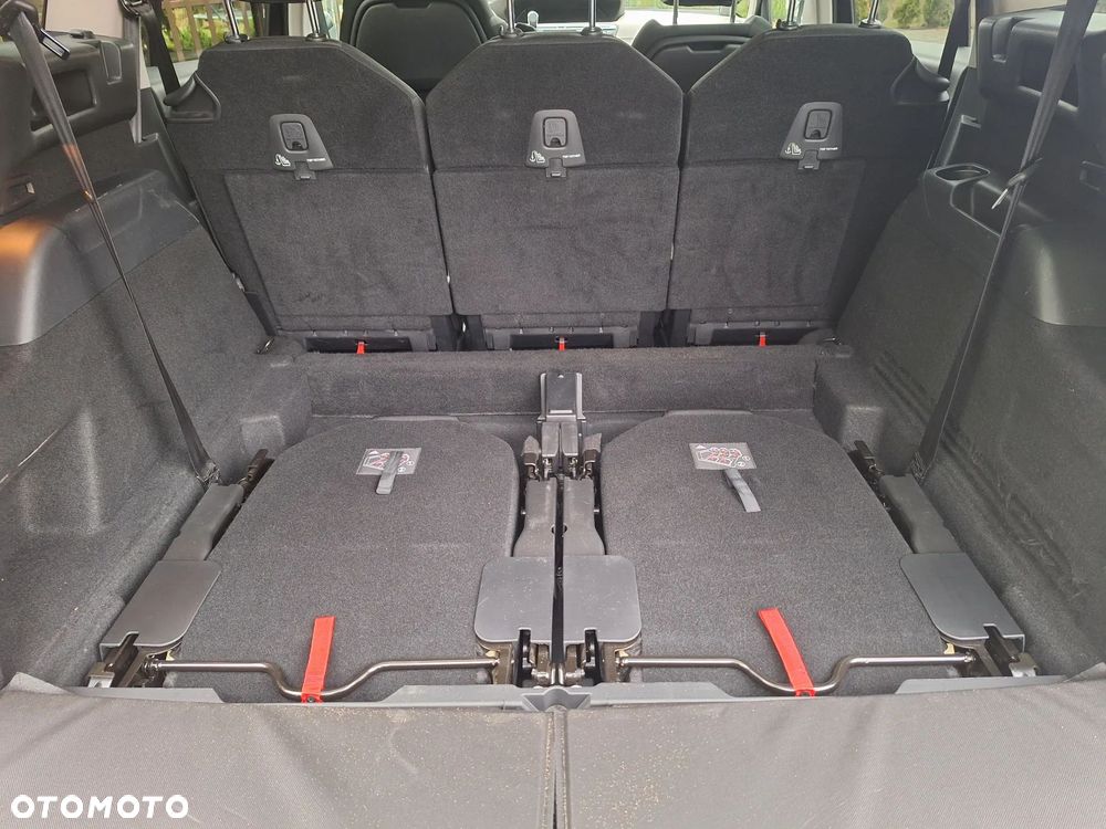 Citroën C4 SpaceTourer 1.2 PureTech Feel S&S EAT8 - 6