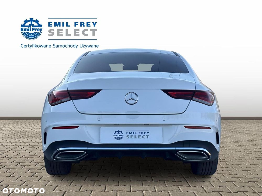 Mercedes-Benz CLA - 4