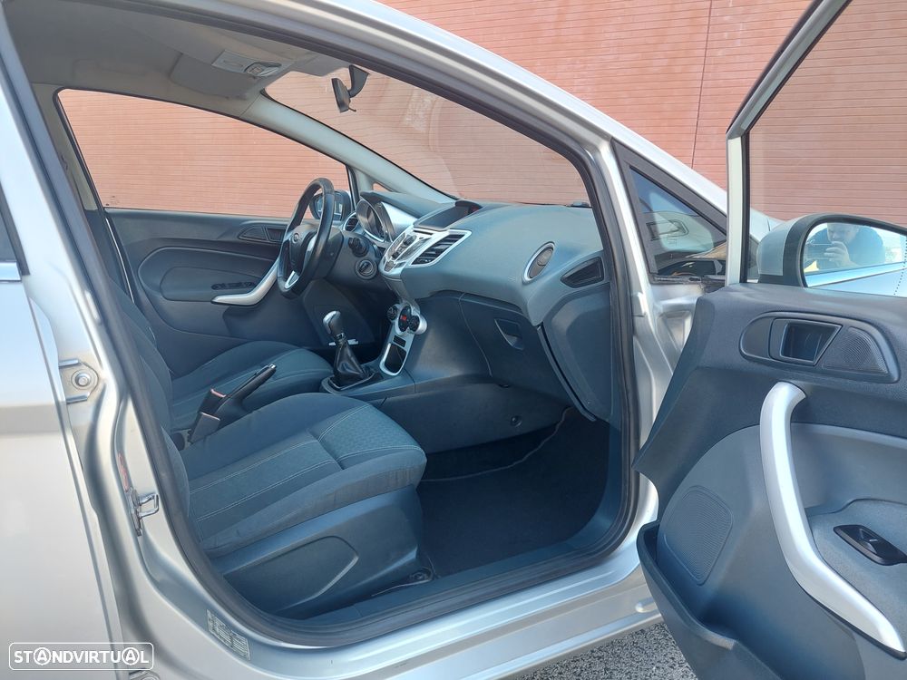 Ford Fiesta 1.25 Titanium - 6