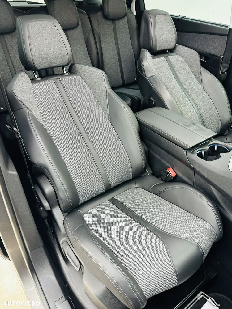 Peugeot 5008 1.2 Puretech Turbo s&s GT-Line - 25