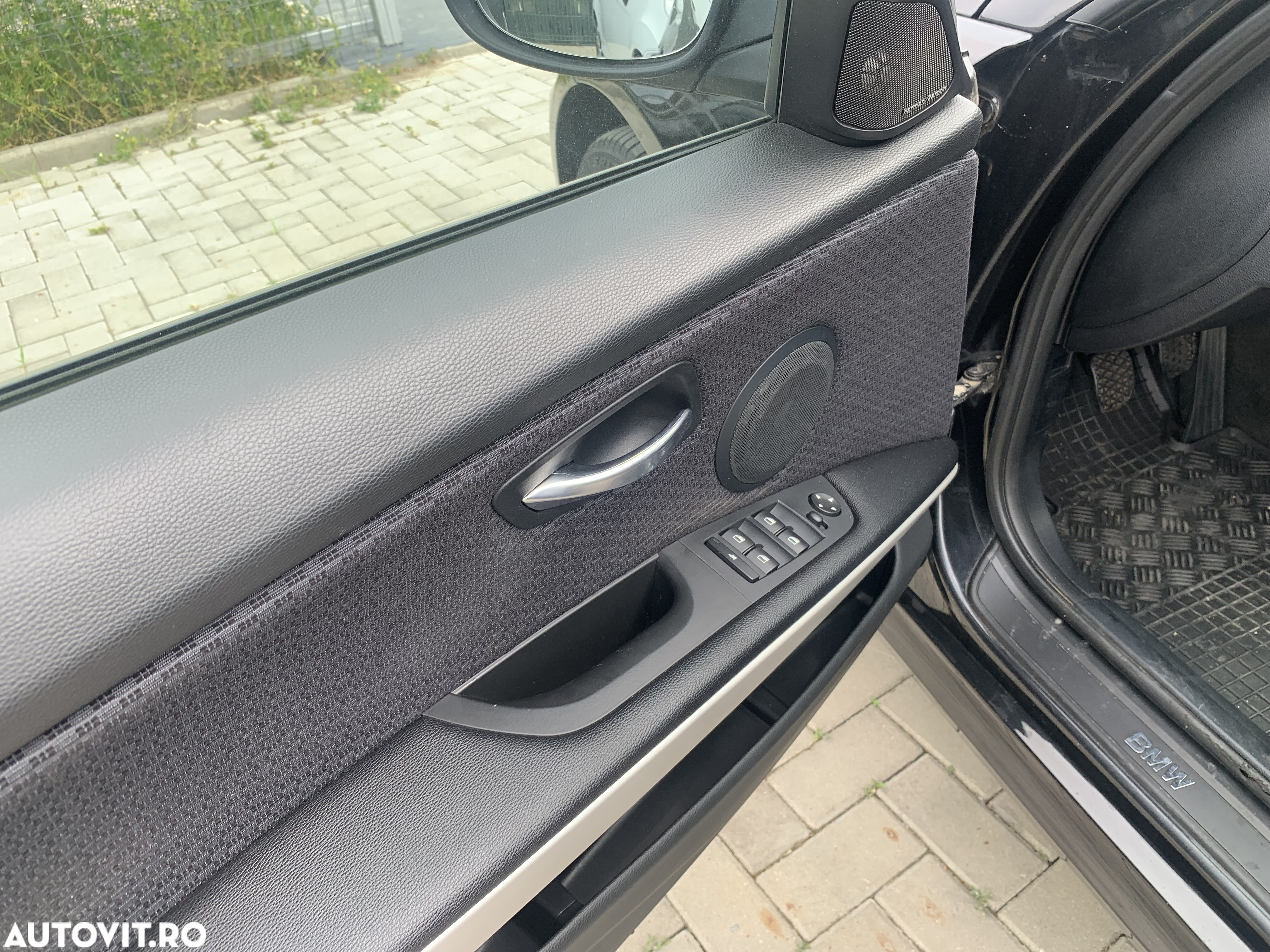 BMW Seria 3 320d xDrive - 11