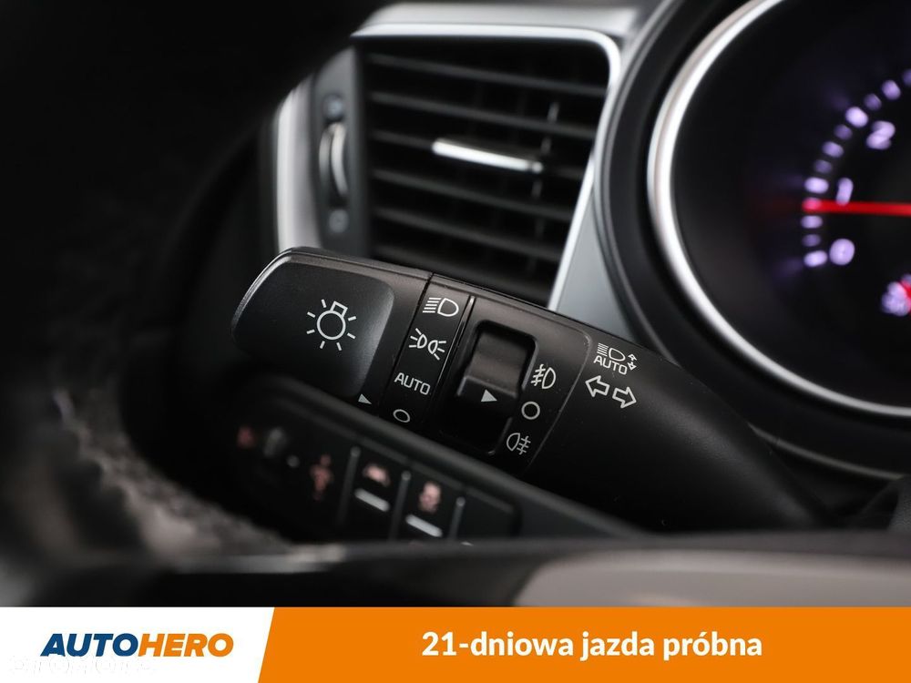 Kia XCeed 1.5 T-GDI M - 29