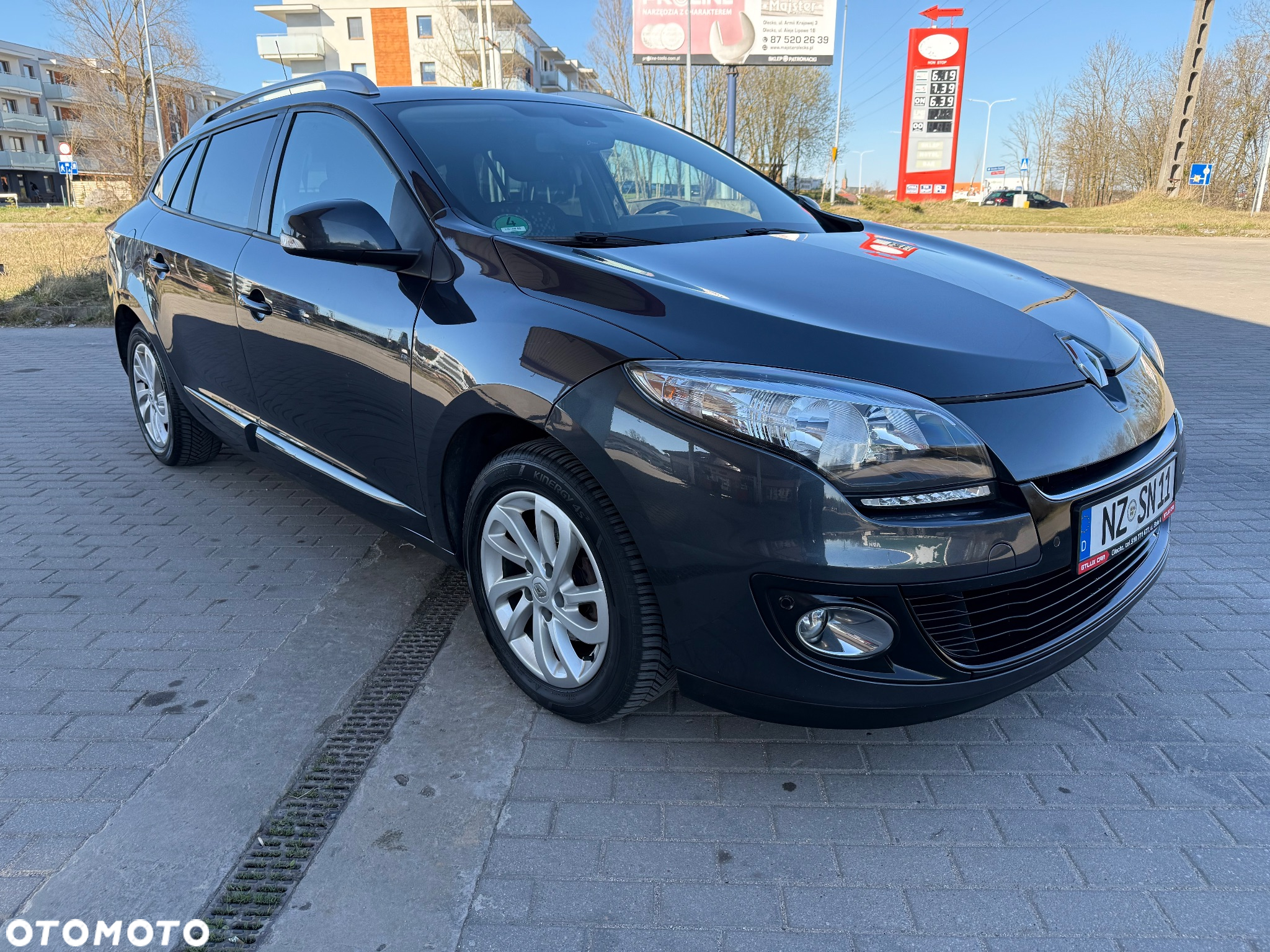 Renault Megane 1.6 SCe Life - 3