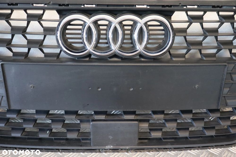 GRILL GRIL ATRAPA AUDI A1 II 82A 82A853653 82A853653A 2018- - 5