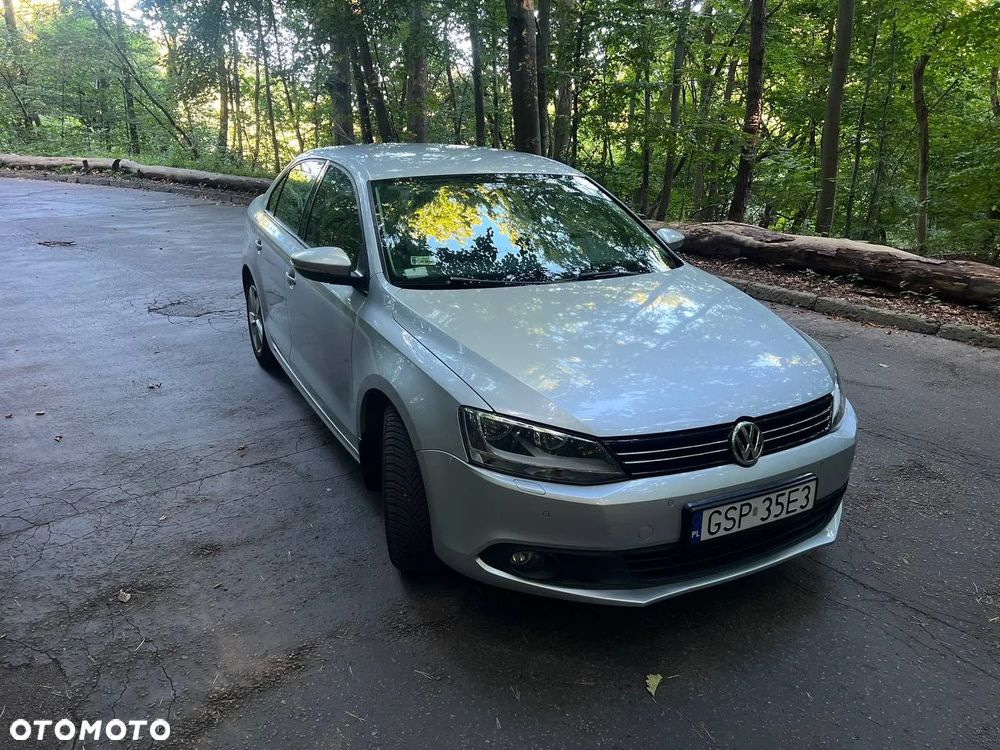 Volkswagen Jetta 1.2 TSI Comfortline - 3