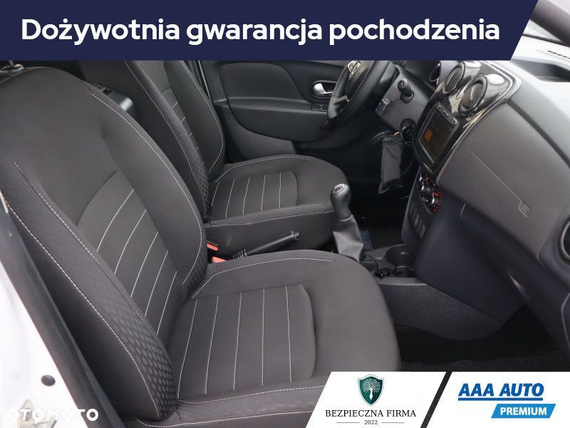 Dacia Sandero - 10