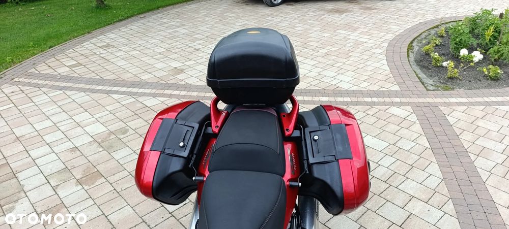 Honda CBF - 9