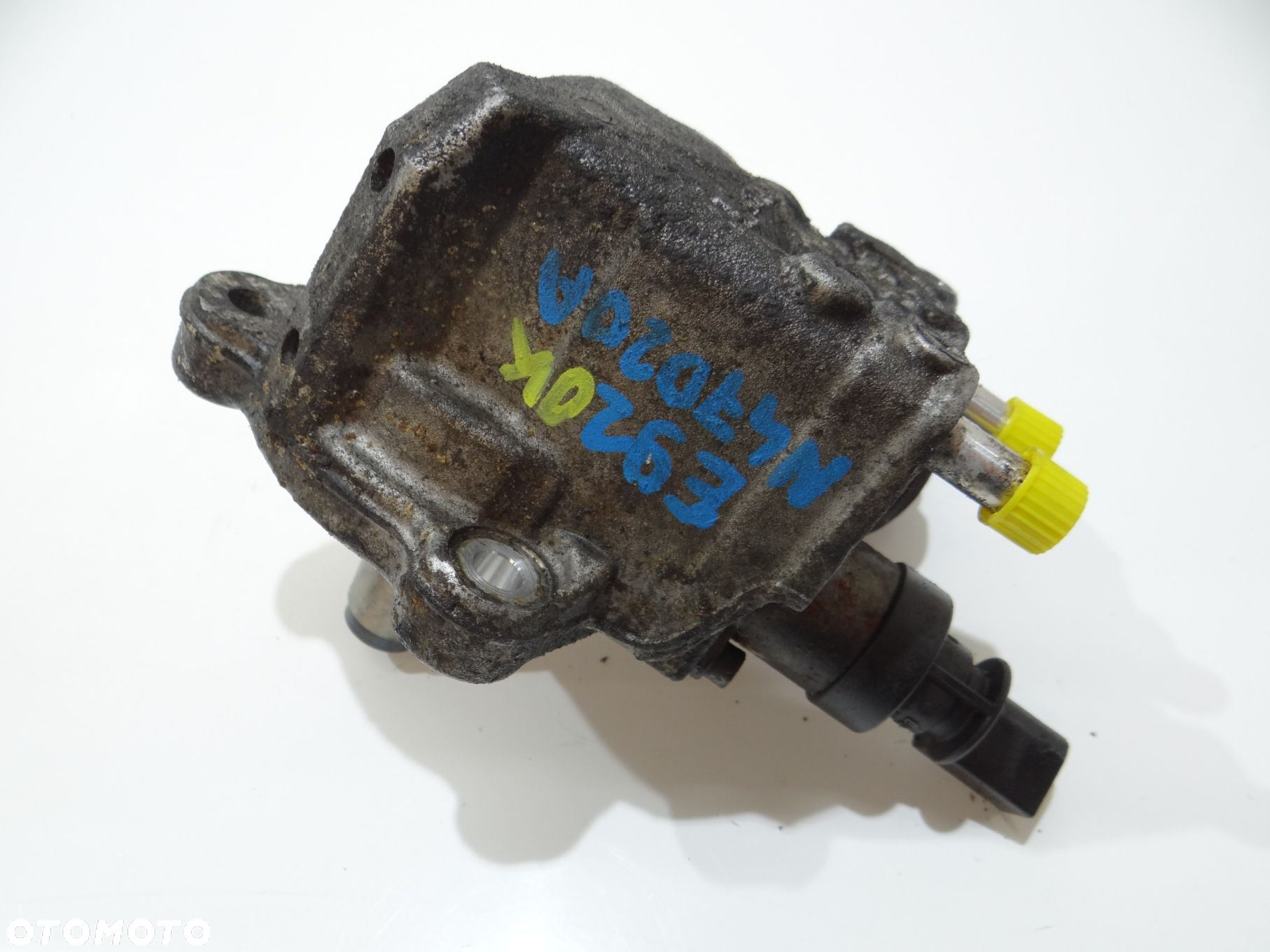 POMPA WTRYSKOWA BMW E90 E92 N47 7797874 - 4