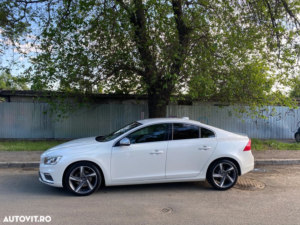 Volvo S60 D4 VEA Start-Stop R-Design - 1