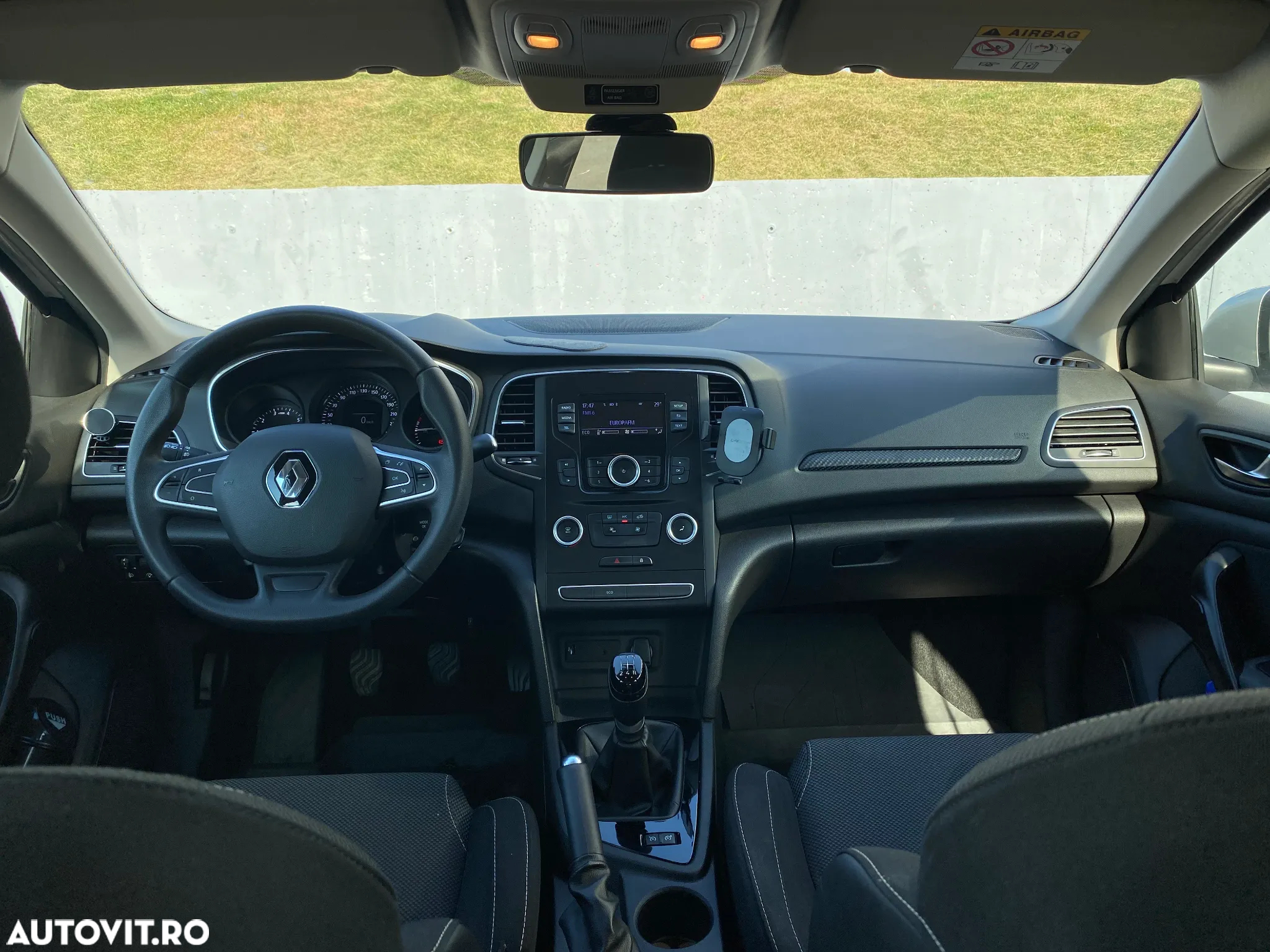 Renault Megane - 11