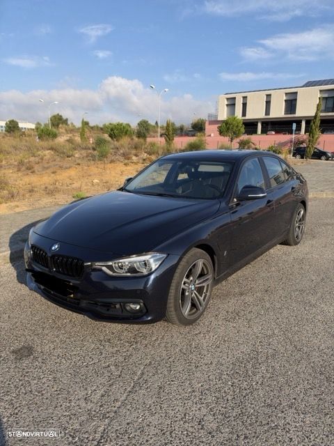 BMW 330 e iPerformance Advantage - 1