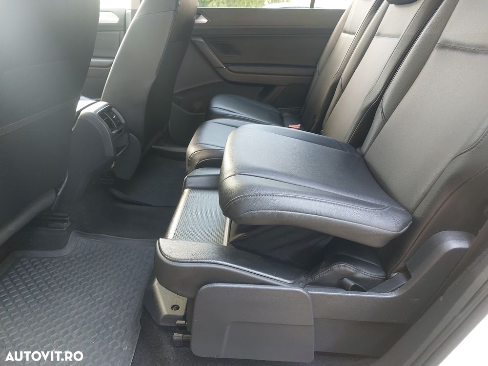 Volkswagen Touran - 9