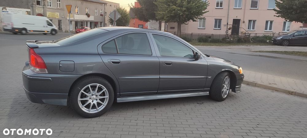 Volvo S60 - 16