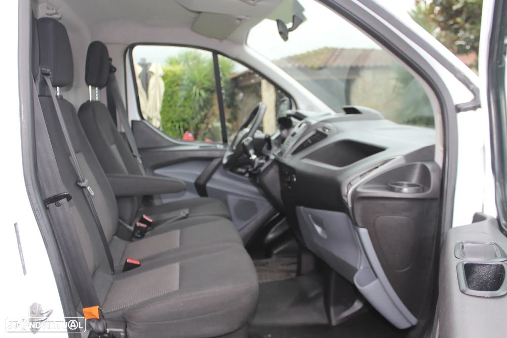 Ford TRANSIT 2.0 TDCI - 3 LUG. A/C - 19