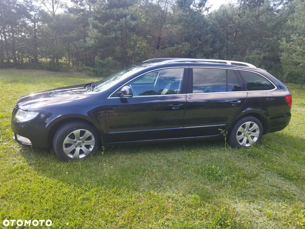 Skoda Superb 2.0 TDI Elegance - 11
