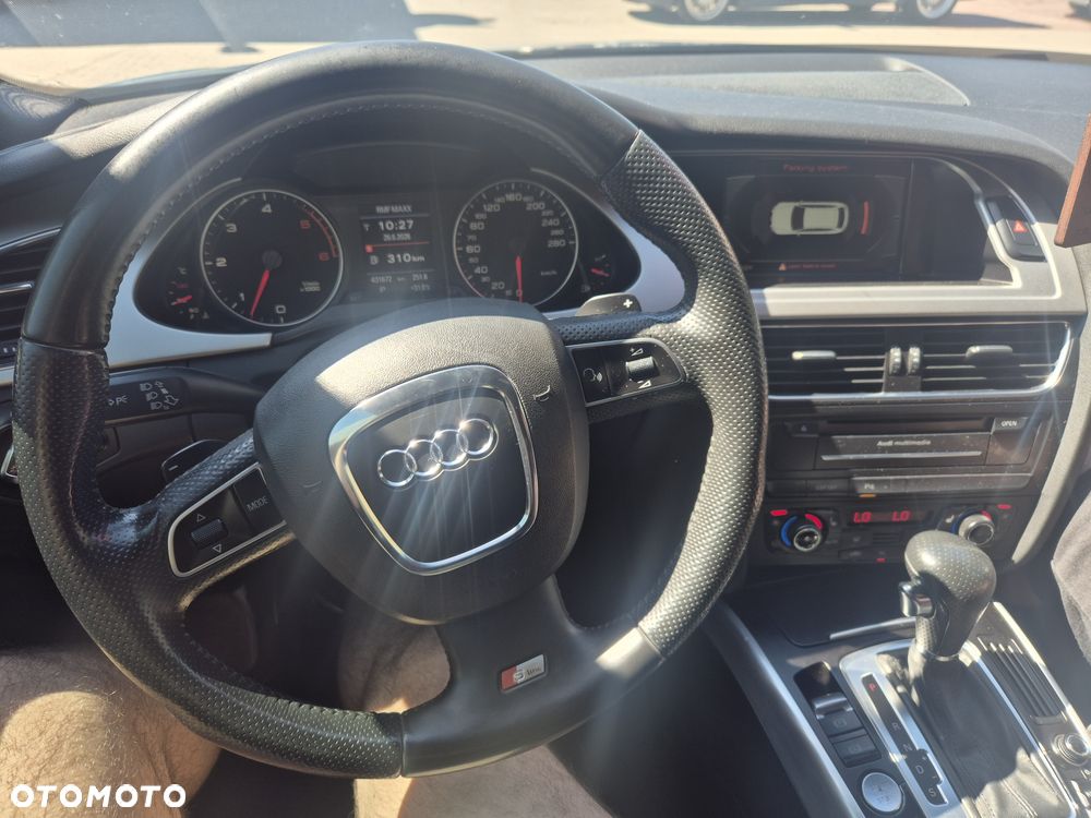 Audi A4 Avant - 8