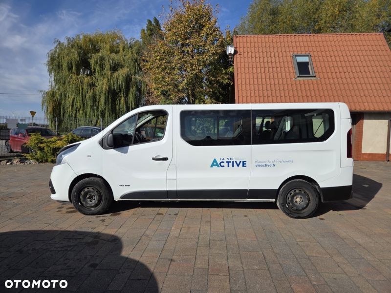 Renault Trafic 2017 photo 3