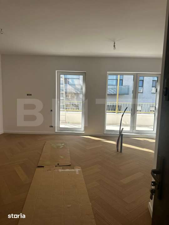 Apartament 4 camere 2 Bai 91 mp Terasa 23 mp FINISAT LUX zona Centrala — fotografia 1