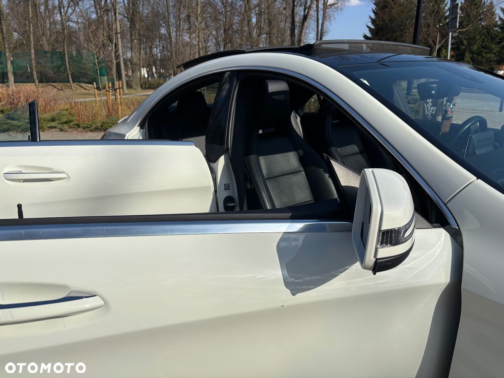 Mercedes-Benz CLA 250 4-Matic - 8
