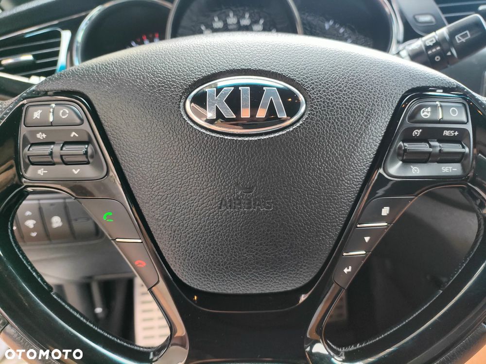 Kia Ceed 1.6 CRDi 136 ISG SW GT Line - 27