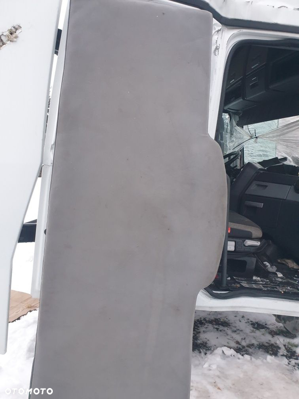 Łóżko dolne materac leżanka renault gama T, brutto