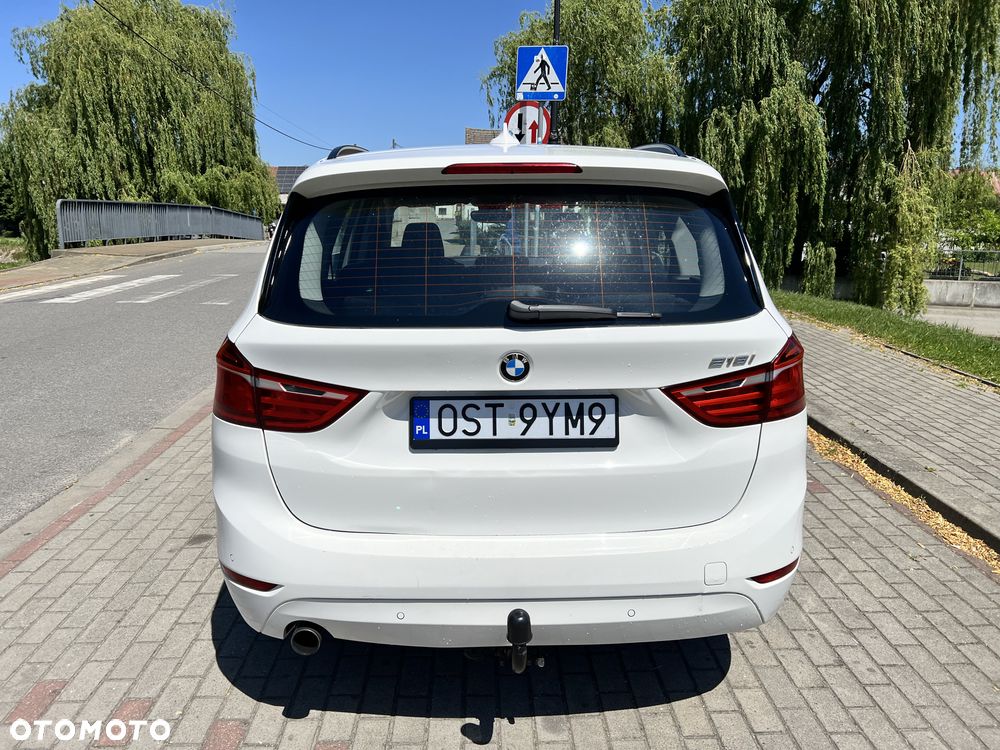 BMW Seria 2 218i GT - 9