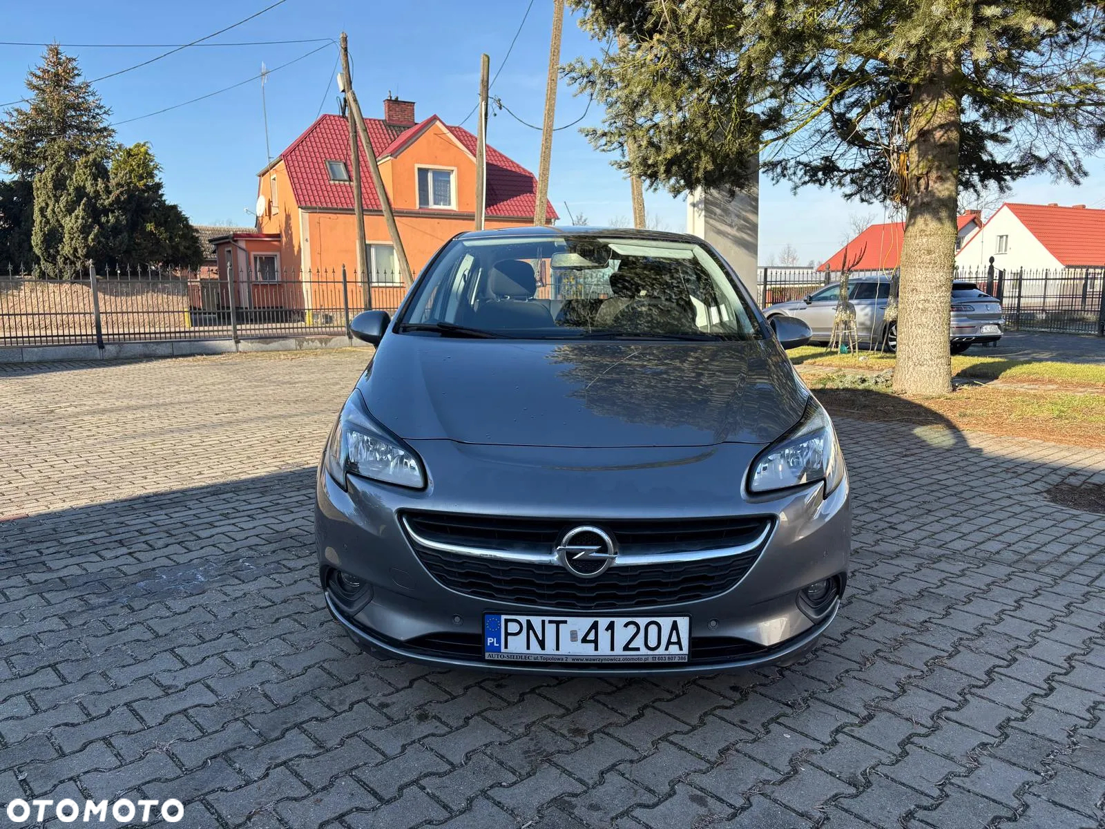 Opel Corsa 1.4 Automatik Innovation - 2