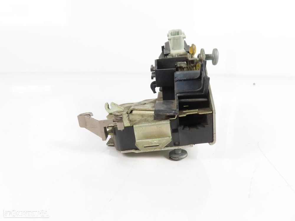 Fecho da porta Direito/Trás Usado / Original BMW 7 (E38)/BMW 5 (E39)/BMW 5 Touri... - 2