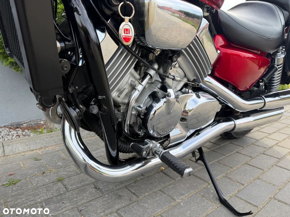 Honda VF - 35