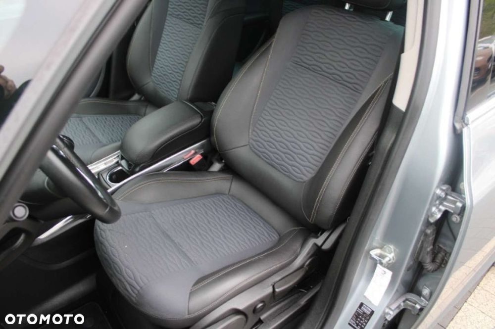 Opel Zafira - 17