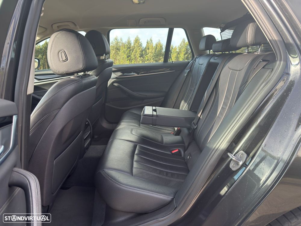 BMW 520 d Aut. Luxury Line - 12