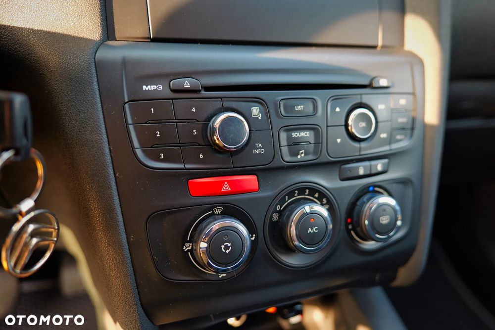 Citroën C4 1.6 HDi Attraction - 19