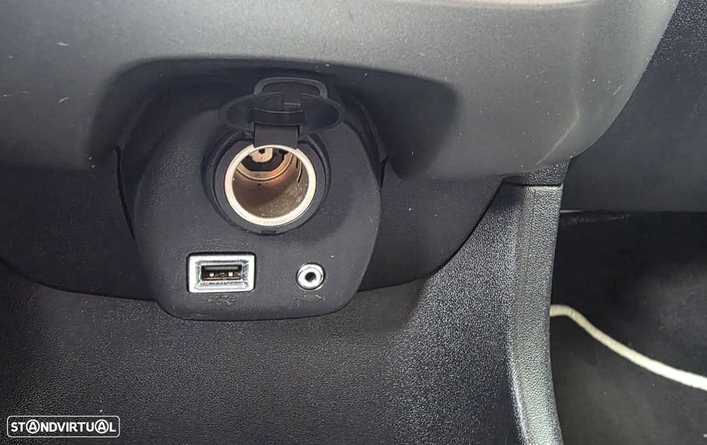 Toyota Aygo 1.0 X-Play Plus - 12